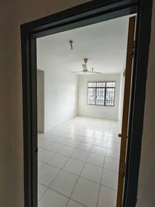 Taman Pelangi Indah Apartment 700Sf GOOD CONDITION Nr Jelutong For Sal