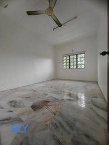 Klang 2-Storey House Nearby Sentosa Specialist NSK - Kitchen Table Top