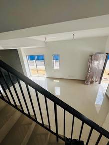 End Lot Double Storey Taman Semarak Warisan Sepang