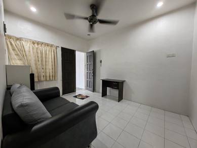 Single Storey Taman Sri Kijang Partially Furniture For Rent