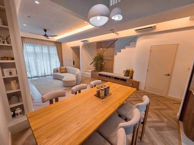 RENOVATED ‼️ 2 Storey Terrace, Gamuda Cove Dengkil