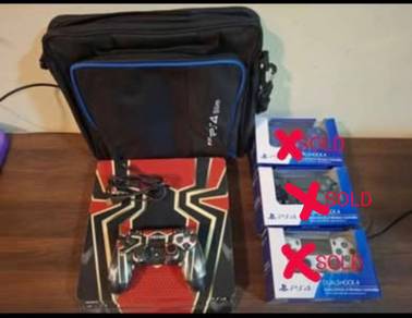 PS4 Slim 500GB + 1 Controller + Carrying Bag