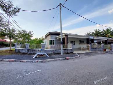Freehold Corner lot Single  Storey Taman Sri Bahagia Teluk Intan Perak