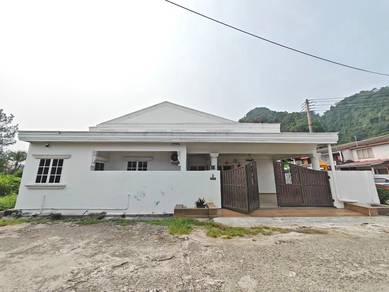 Corner Lot 2 Tingkat Fully Extend Di Lintasan Bercham Timur, Ipoh!