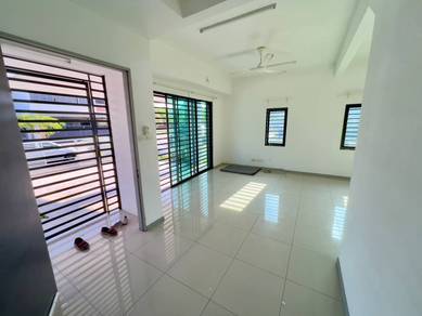 Murah End lot 2 tingkat 22x75 Fasa 3 Taman Saujana KLIA Kota Warisan
