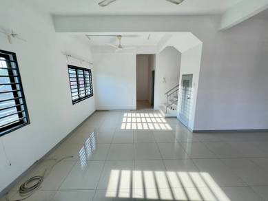 Murah End lot 2 tingkat 22x75 Fasa 3 Taman Saujana KLIA Kota Warisan