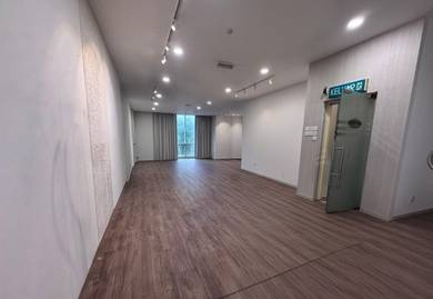 Mount Austin 1st Floor Shoplot lv2 Jalan Mutiara Emas 2A Ready Ofiice