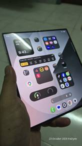 Samsung Z Fold 6