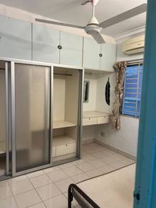 Taman Connaught puncak banyan freehold 3room fully furnished renovated