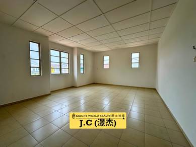 [Rare Corner Lot 4000 sqft big land ] 2 Storey in Taman Permai Jaya BM