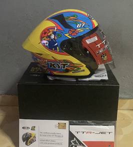 Helmet KYT version merdeka