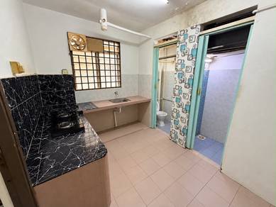 Flat Pinang Taman Daya