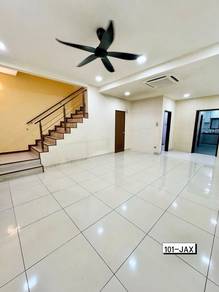 2-storey-Terraced-House-for-sale-Bandar-Botanic-Selangor