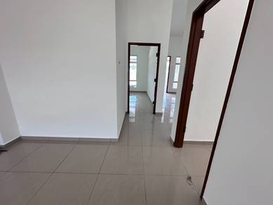 {Corner Single Storey} Bahau Mahsan Jempol Serting Big land