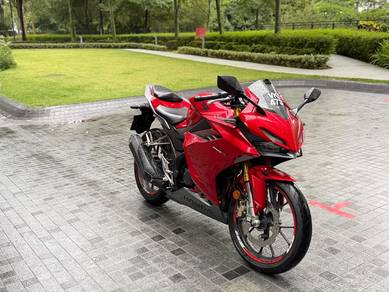 Honda CBR150R 2023