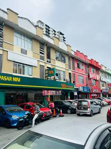 3rd Flr Strata Shop Offices in Amber Business Plaza Near LRT
