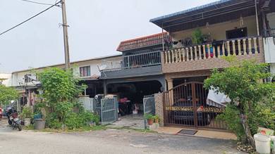2 Storey Low Cost House Bukit Kajang (3r1b) for rent