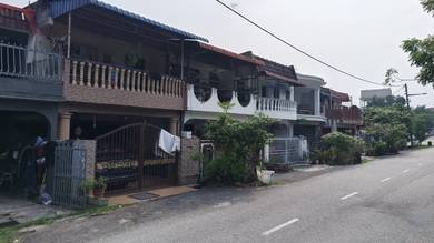 2 Storey Low Cost House Bukit Kajang (3r1b) for rent