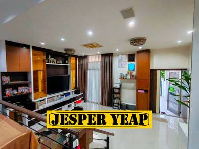 2 Sty Terrace Nicely Renovated Greenlane Island Glades Delima Park