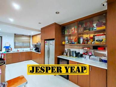 2 Sty Terrace Nicely Renovated Greenlane Island Glades Delima Park