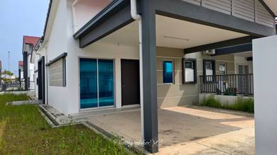 1-Storey Terraced Corner House for Rent