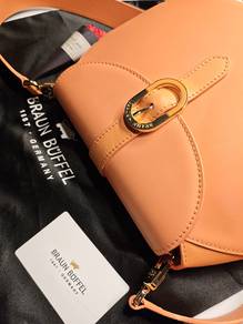 Braun Büffel Horizon Orange Leather Crossbody Bag