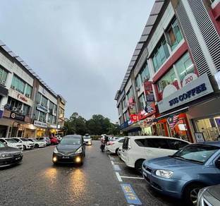 Skudai Jalan Pendidikan Three Storey Shoplot,Taman University