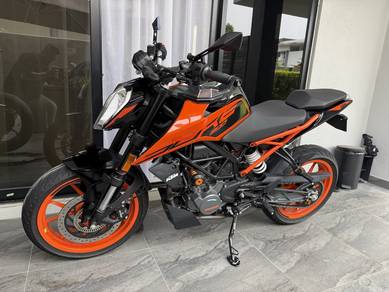 KTM Duke 200 Tahun 2024 milage 900 Km only
