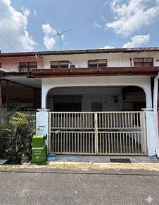 Taman tas ,kuantan single storey terrace house - for sale