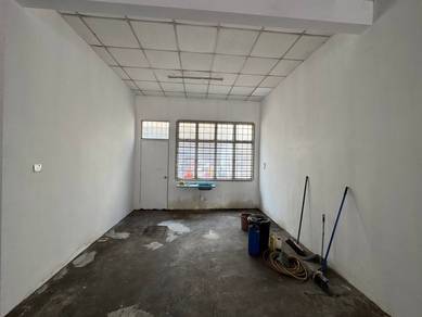 For Rent / Single Storey Shop Lot / Jalan Setia 12/1 / Setia Indah