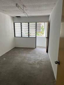 2nd Floor Walk up Office Jalan Jelutong 1600sqft Facing Main Road