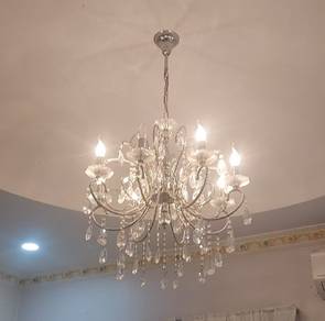 CRYSTAL CHANDELIER FOR SALE ✨

💎 Elegant • Classy
