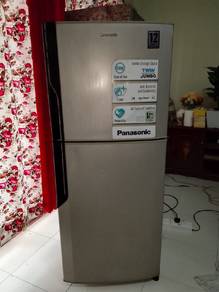 peti sejuk Panasonic 2 pintu 