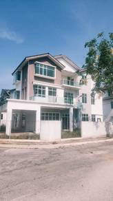 Bandar Putra, Tg Lumpur, Kuantan [CORNER LOT 3 TINGKAT]