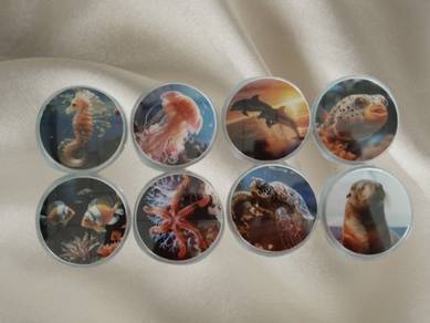 8 Pcs Marine Life Plastic Pin Button Badges Set