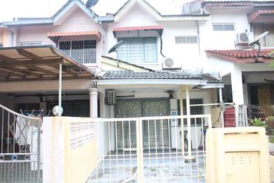Short term rental house/boleh sewa jangka pendek atau perday