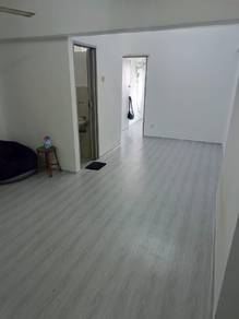 Puncak Erskine with fixed carpark for rent