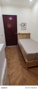 Middle room|7 Minutes' Walk to Mid Valley|Big Semi-D Home|Designed
