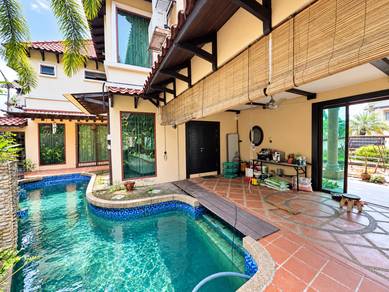 Two Storey Semi D Corner Lot With Pool Land Size 8,774sqft With Attic