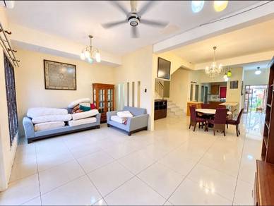 FREEHOLD OPEN FACING 2 Storey Terrace AMETIES BANDAR BUKIT PUCHONG 2