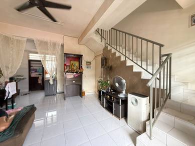 Medium Cost Gelang Patah @ Laman Setia Good Condition 2 Storey House