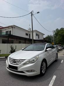 Hyundai sonata 2.0 premium fullspec direct owner
