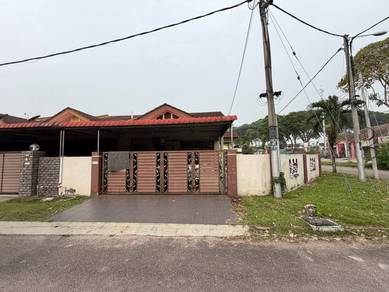 Corner Lot Renovated Bandar Putra, Kulai