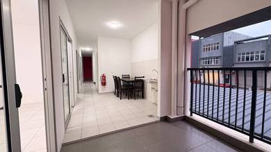 (HOT LOCATION) Apartment Harmoni, Elmina