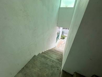 TOWNHOUSE FREEHOLD‼️TMN DESA SAUJANA📍FULL LOAN BOOKING 1k‼️1205sqft
