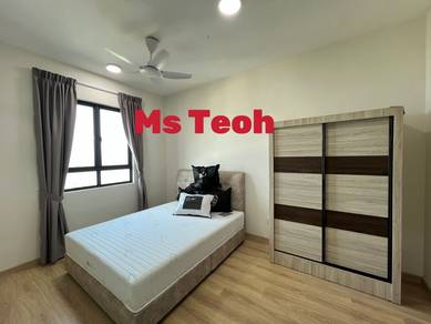Iconic Vue Apartment Batu Ferringhi-Mid Floor Seaview -F/Furnished-2cp