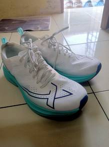 Kasut Running Nylon Plate