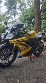 Yamaha R15- milage less than 35k