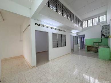 Newly Refurbished Tmn Gembira Klang 1 Storey House 20x80 Freehold Sale