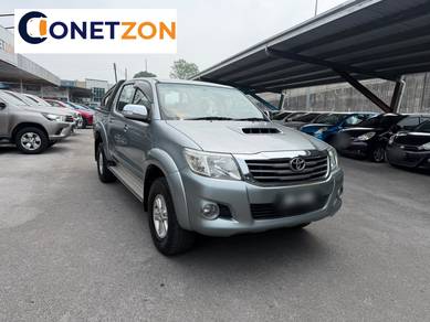 2013 Toyota HILUX 2.5 (A) G VNT KUN25R FACELIFT